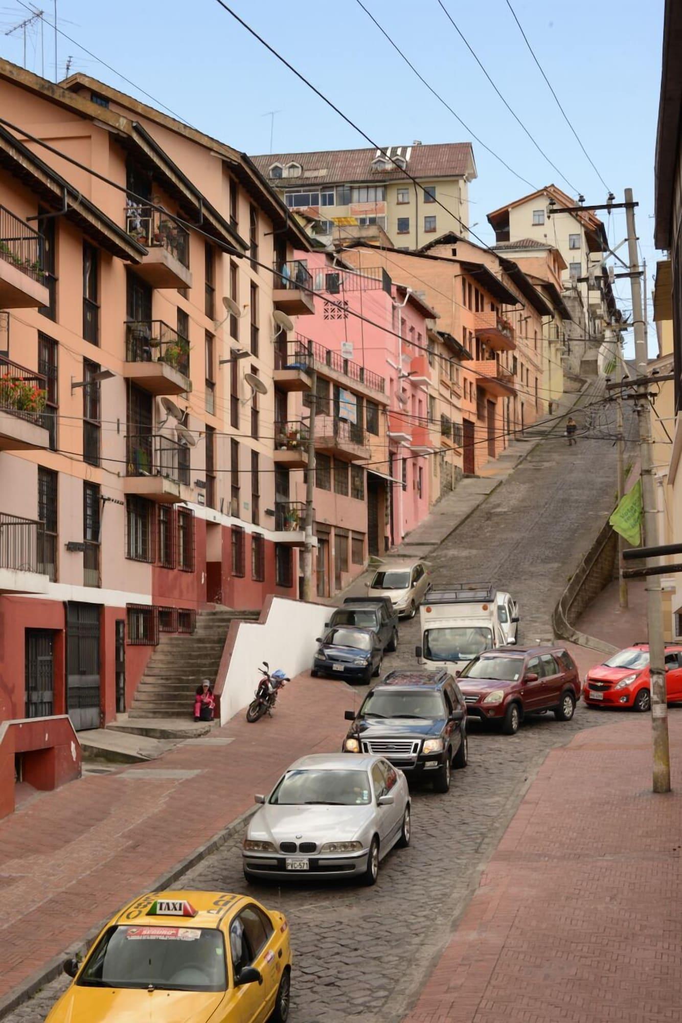 Hotel Casa Gardenia Quito Dış mekan fotoğraf