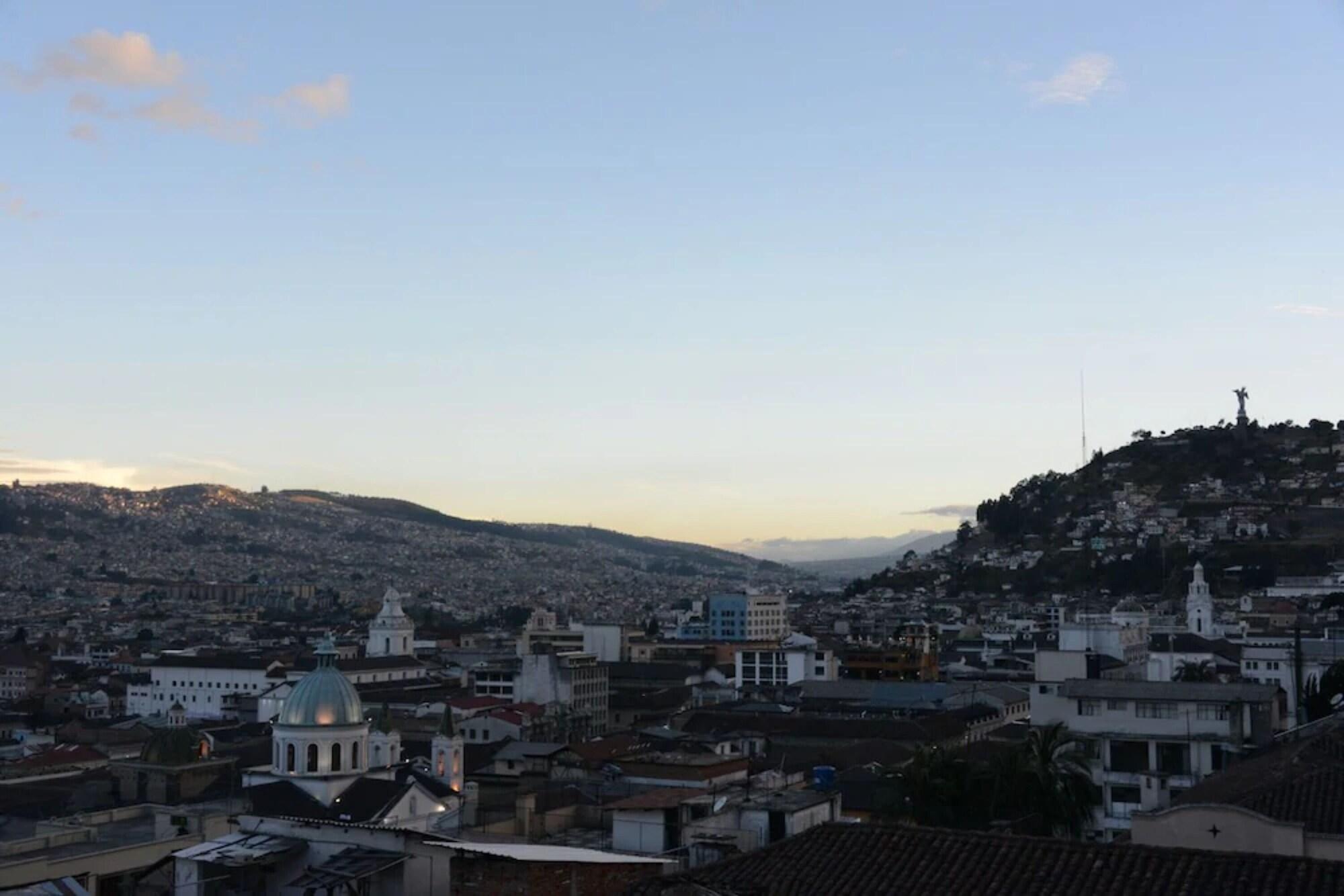 Hotel Casa Gardenia Quito Dış mekan fotoğraf