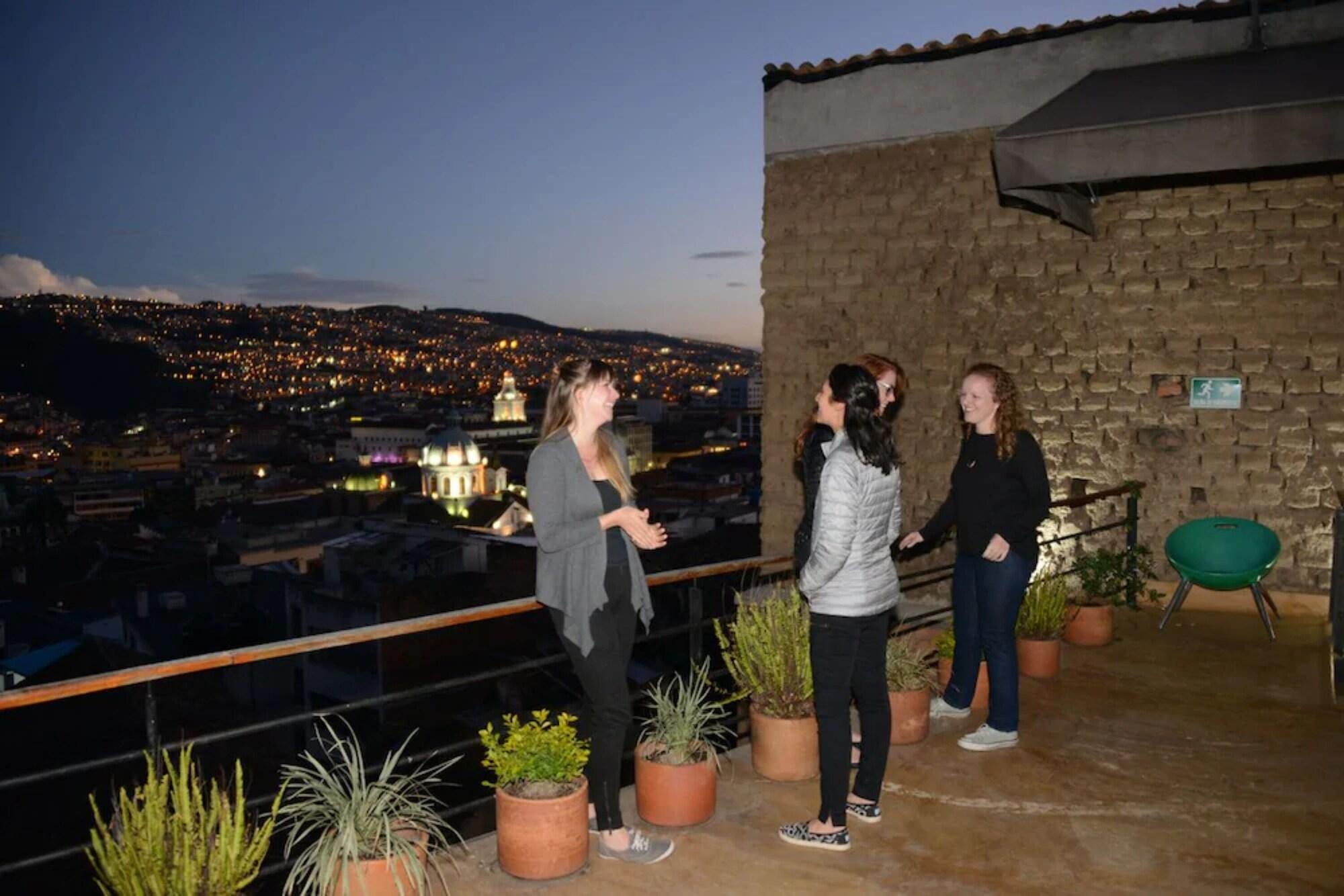 Hotel Casa Gardenia Quito Dış mekan fotoğraf